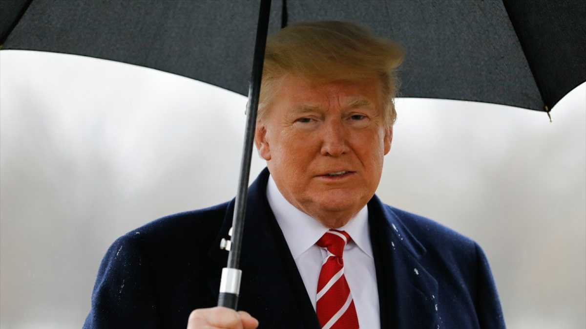 Trump učinil krok k vytvoření vesmírných ozbrojených sil