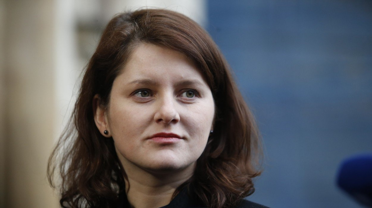 Senát zrušení karenční doby nefandí. ČSSD věří, že ho poslanci přehlasují