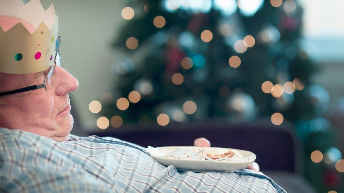 Myšlenky u jídla ovlivňují naši váhu. Co nás 'donutí' jíst menší porce?