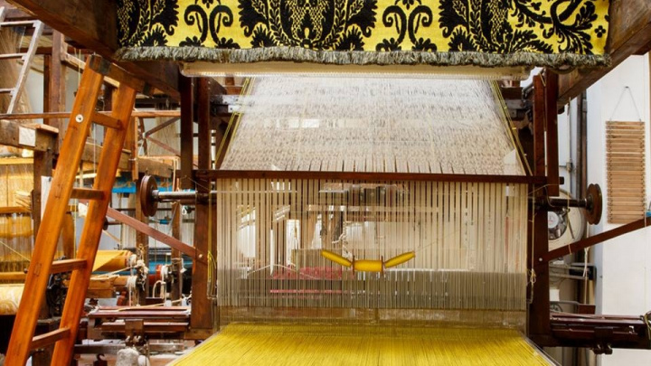 Da Vinci by byl hrdý. Ve Florencii stále tkají hedvábí na jeho vynálezu