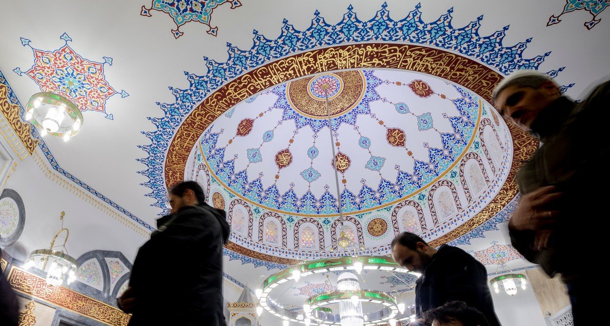 Mají muslimové platit daně? Prima nápad, ale bohužel nereálný