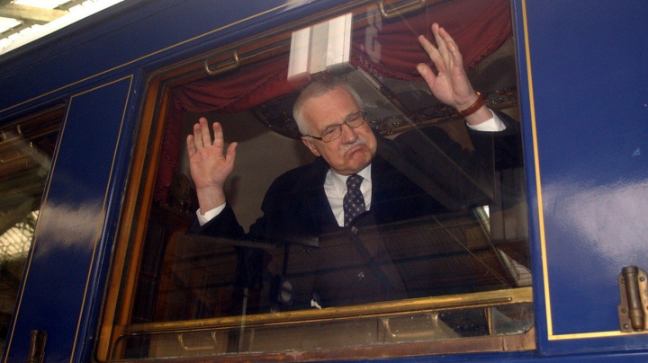 Kam Klaus nemůže, nastrčí syna