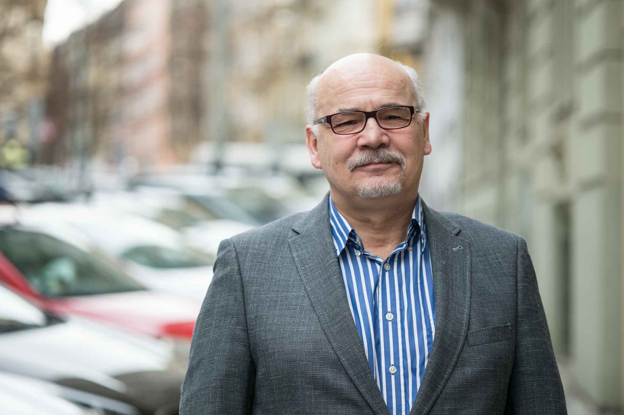 Naše domácí firmy jsou hrozně zaostalé, varuje Štern