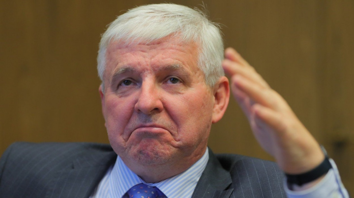 Jen ČNB dělá něco pro trh s bydlením, tvrdí Rusnok. Vláda prý vede plané řeči