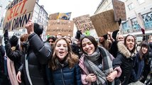 Děti vyšly do ulic, demonstrují za vlastní budoucnost