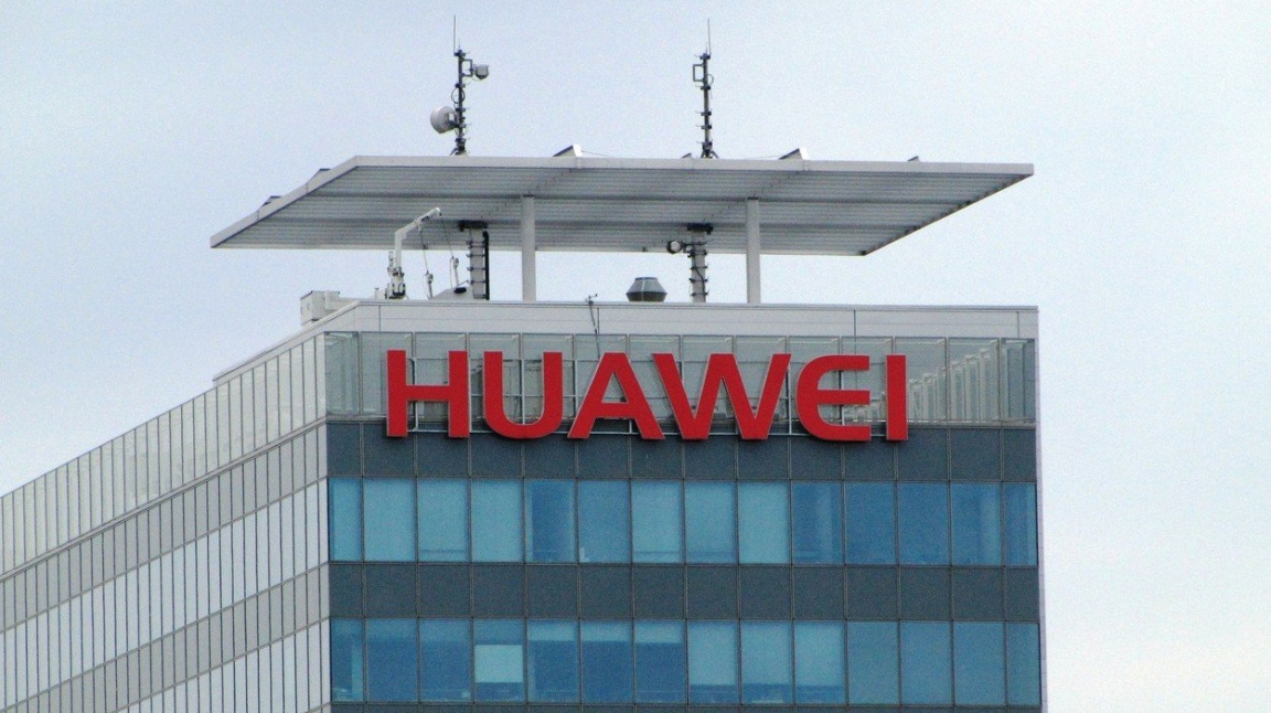Na dopis od Huawei odpoví úřad pro kybernetickou bezpečnost
