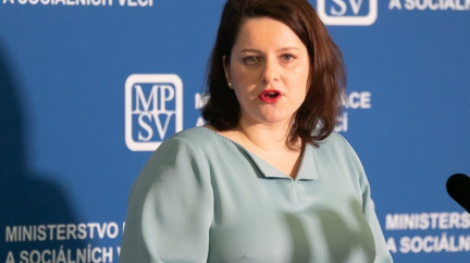 Aktualizováno: MPSV nezvládlo plán na zlepšení sociálních služeb, slibuje nápravu