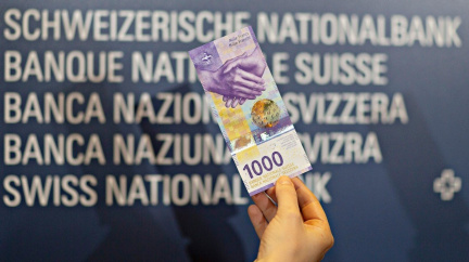 Velké bankovky mizí, Švýcaři se jich ale nevzdávají