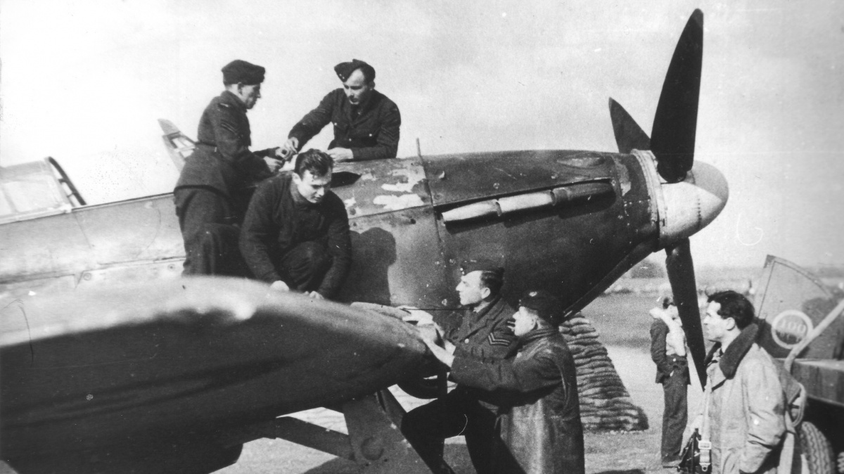 Letec Josef Bryks: Mistr útěků a válečný hrdina, který skončil v uranových dolech