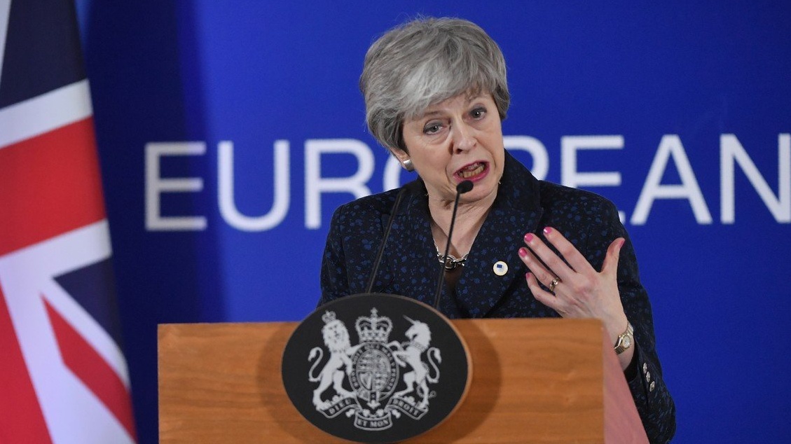 Brexit odložen. Rozhádaní Britové dostali v Bruselu dva nové termíny