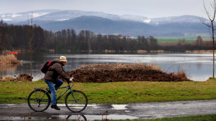 Podpoříme obnovu a stavbu víc než tisícovky rybníků, slibuje Toman