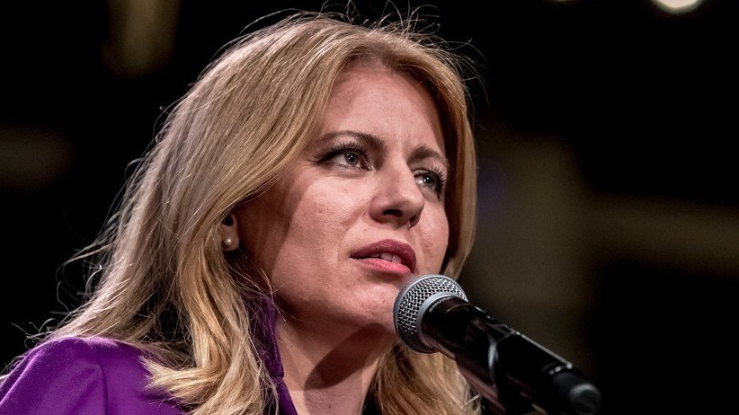 'Sluníčkářka' vytřela zrak alfa samcům, národovcům i mravokárcům