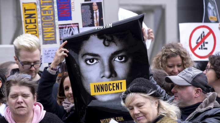 Leaving Neverland: Útok na popového krále, nebo veřejná psychoterapie?
