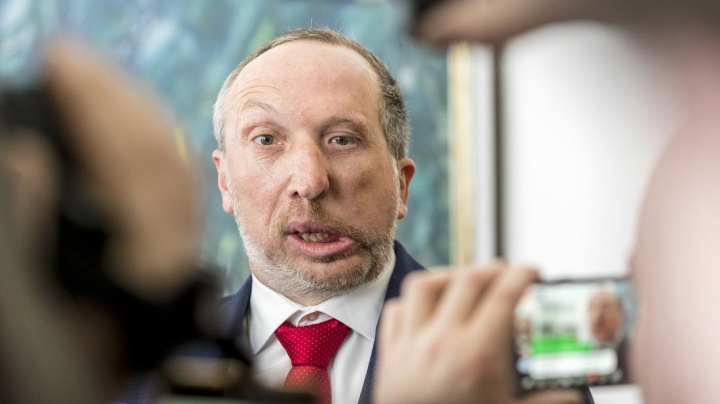 Dalších třicet let s Klausem? Důkaz neschopnosti druhých!