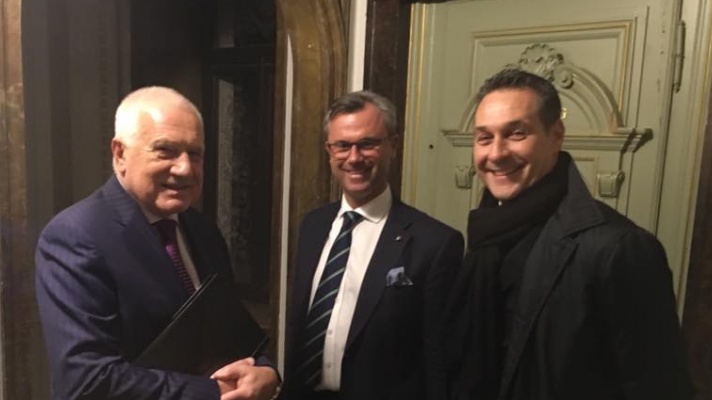 Václav Klaus znovu hostem německé krajní pravice. Nejde o extremisty, tvrdí jeho institut