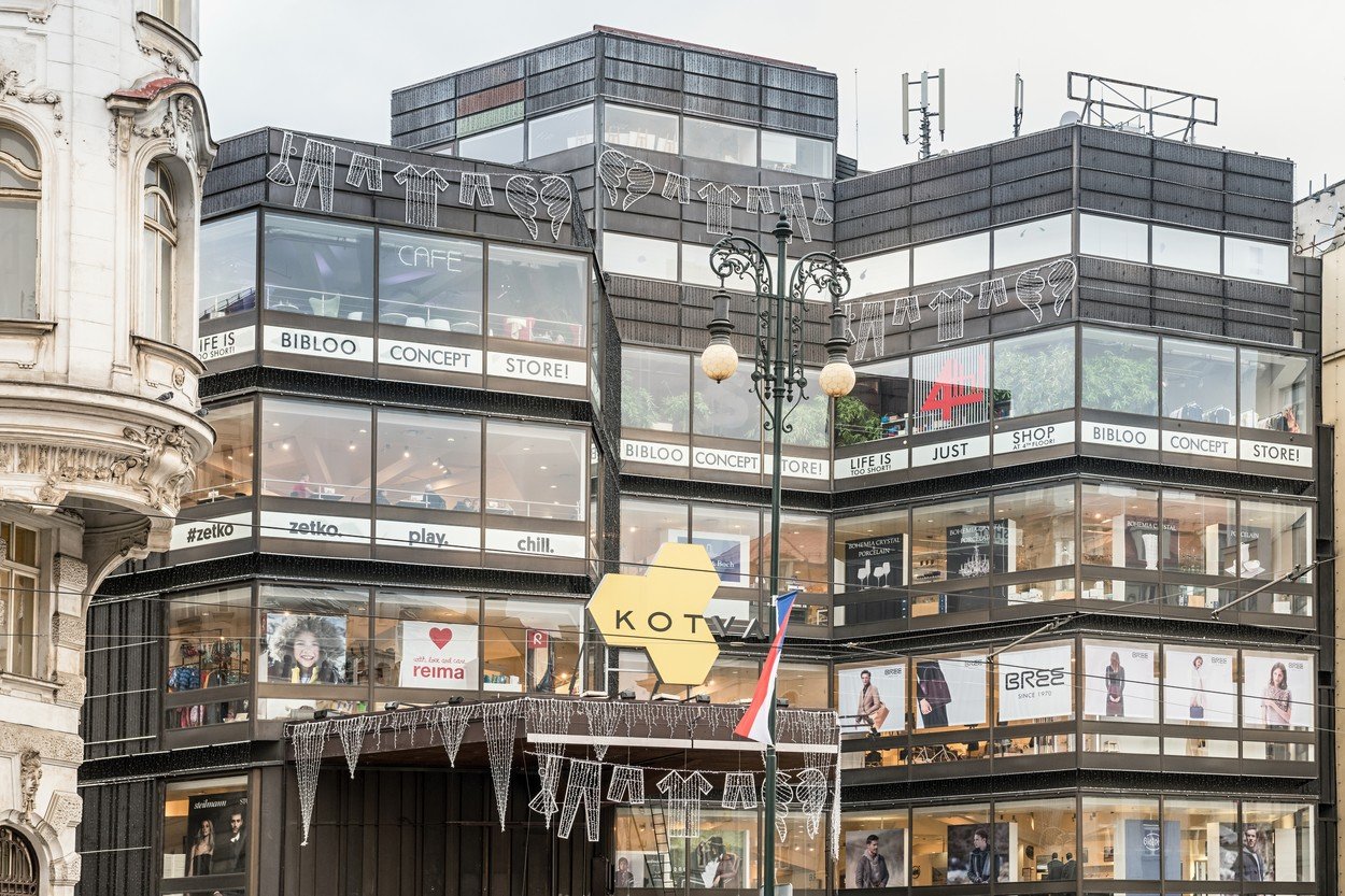 Obchodní dům Kotva je kulturní památkou, majitel neprotestuje