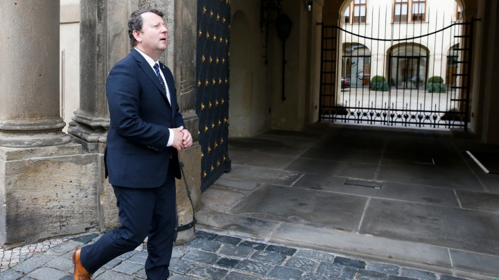 Cimrmanovský mistr komunikace to balí