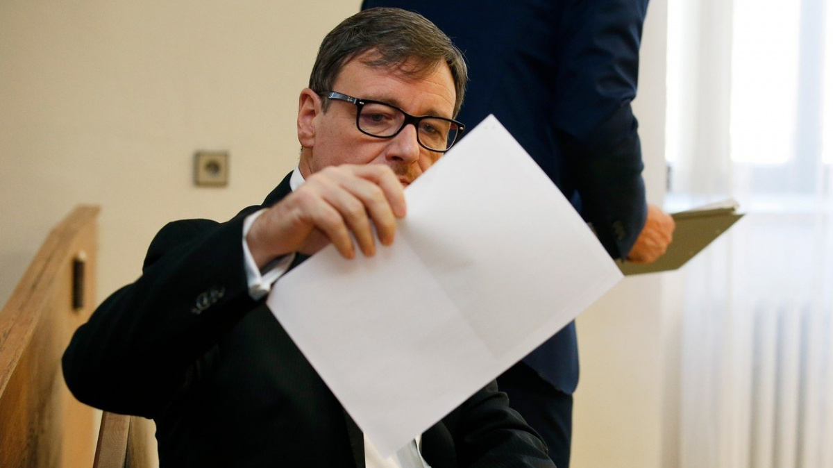 Státní zástupkyně žádá propadnutí Rathova majetku