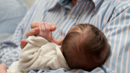 Počet obyvatel Česka vzrostl, přibylo svateb a ubylo rozvodů