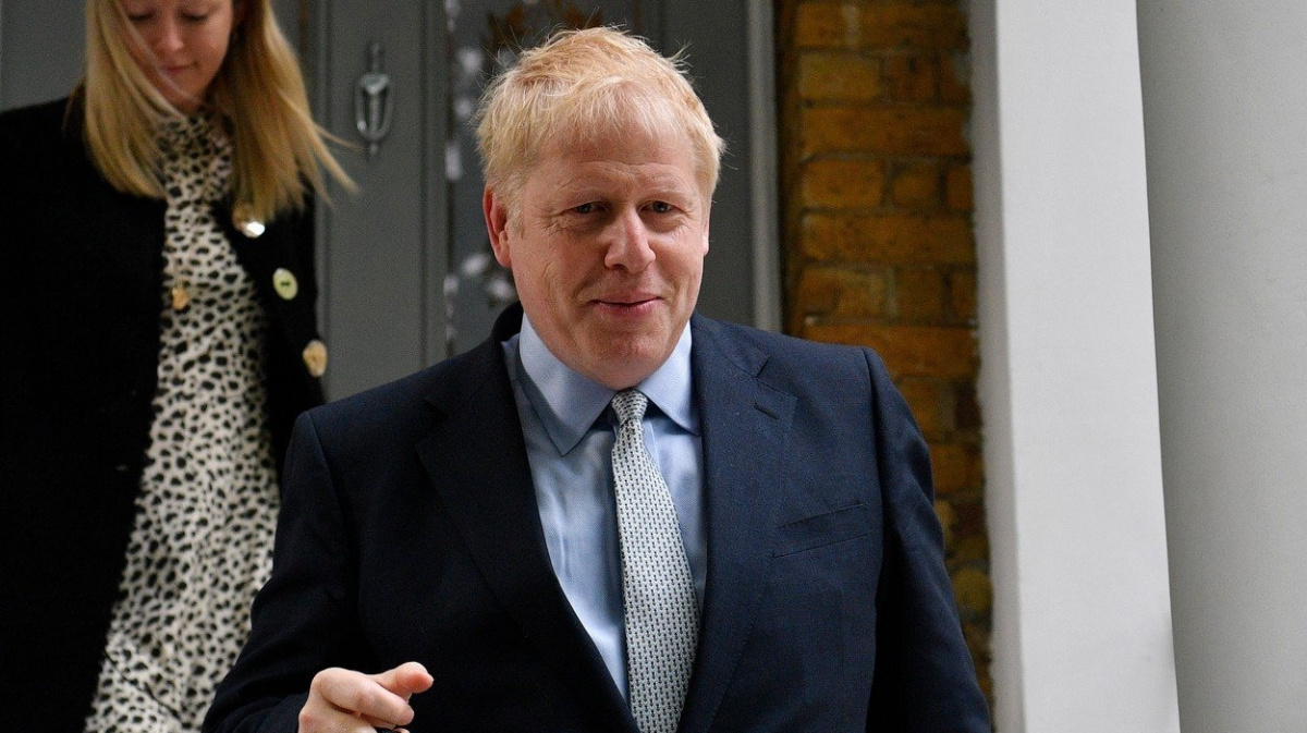 Britští konzervativci volí šéfa, v prvním kole zvítězil Johnson