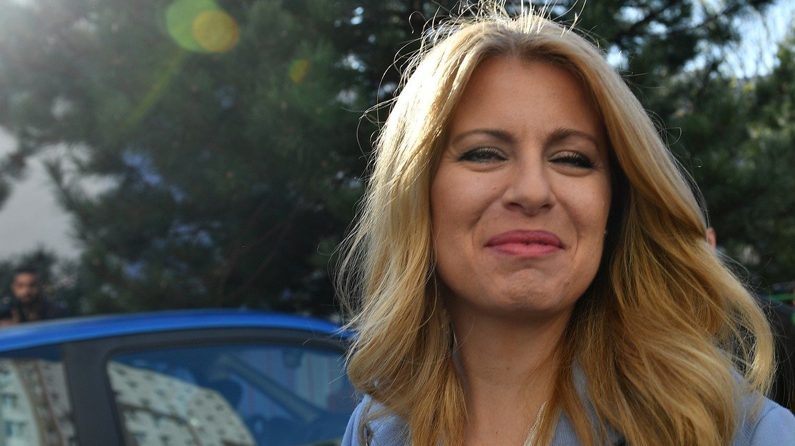 Je Čaputová Havel v sukni?