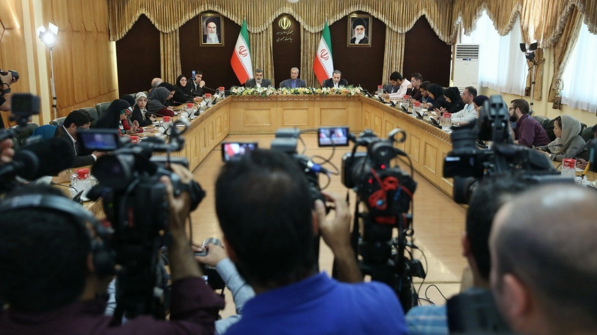 Írán překročil limit obohacení uranu stanovený jadernou dohodou