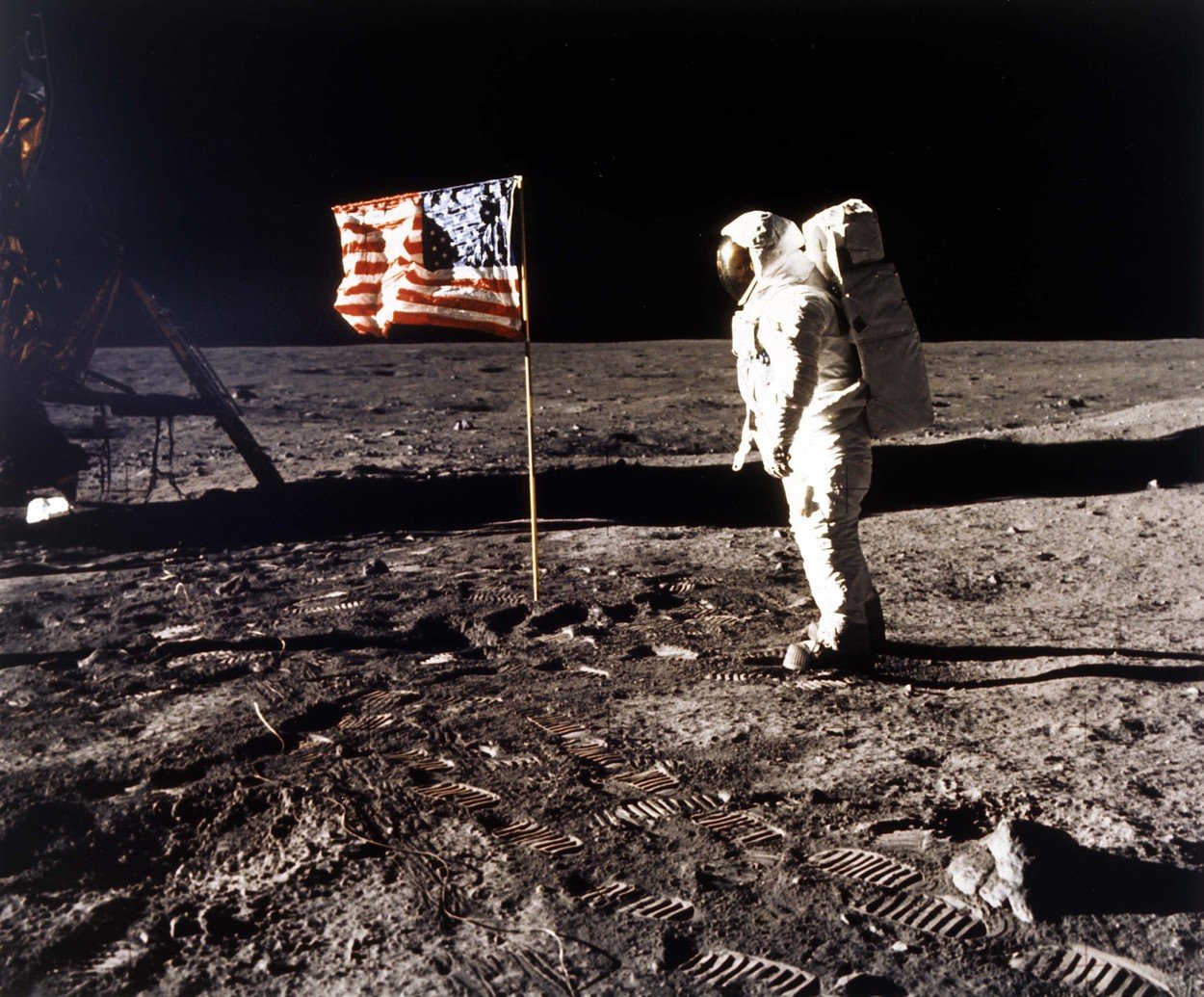 Apollo 11 přeskočilo historii o víc než půl století