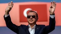 Alláhu akbar! Sultán Erdogan poturčuje Evropu