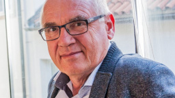 Zdravotnictví je součást trhu. Pokud se nezmění systém, malé nemocnice postupně zaniknou