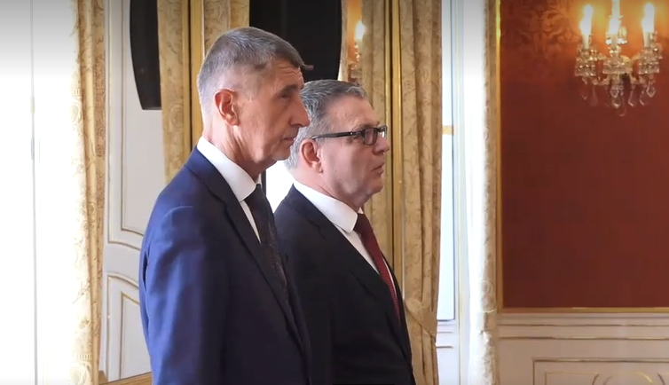 Prezident jmenoval Lubomíra Zaorálka ministrem kultury