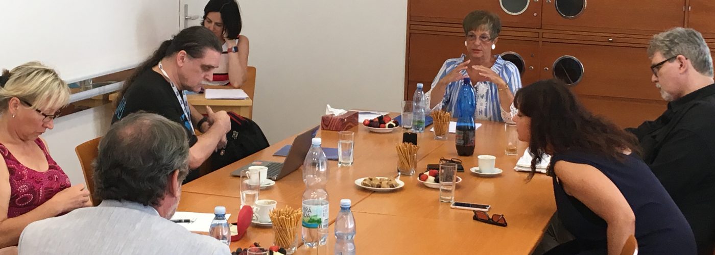 Agentura ČTK jako nástěnka pro politické strany? Ať se vyjádří ředitel, chtějí radní