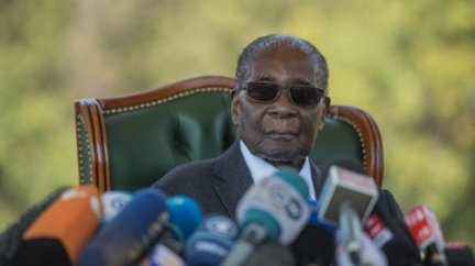 Zemřel Robert Mugabe, autoritářský exprezident Zimbabwe