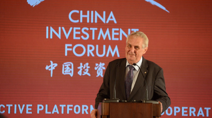 Další trhlina v česko-čínských vztazích. Tradiční investiční fórum letos nejspíš nebude