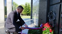 Slováci pomník Koněva postavit odmítli. 'Ignoroval utrpení, udával kolegy,' sepsali historici