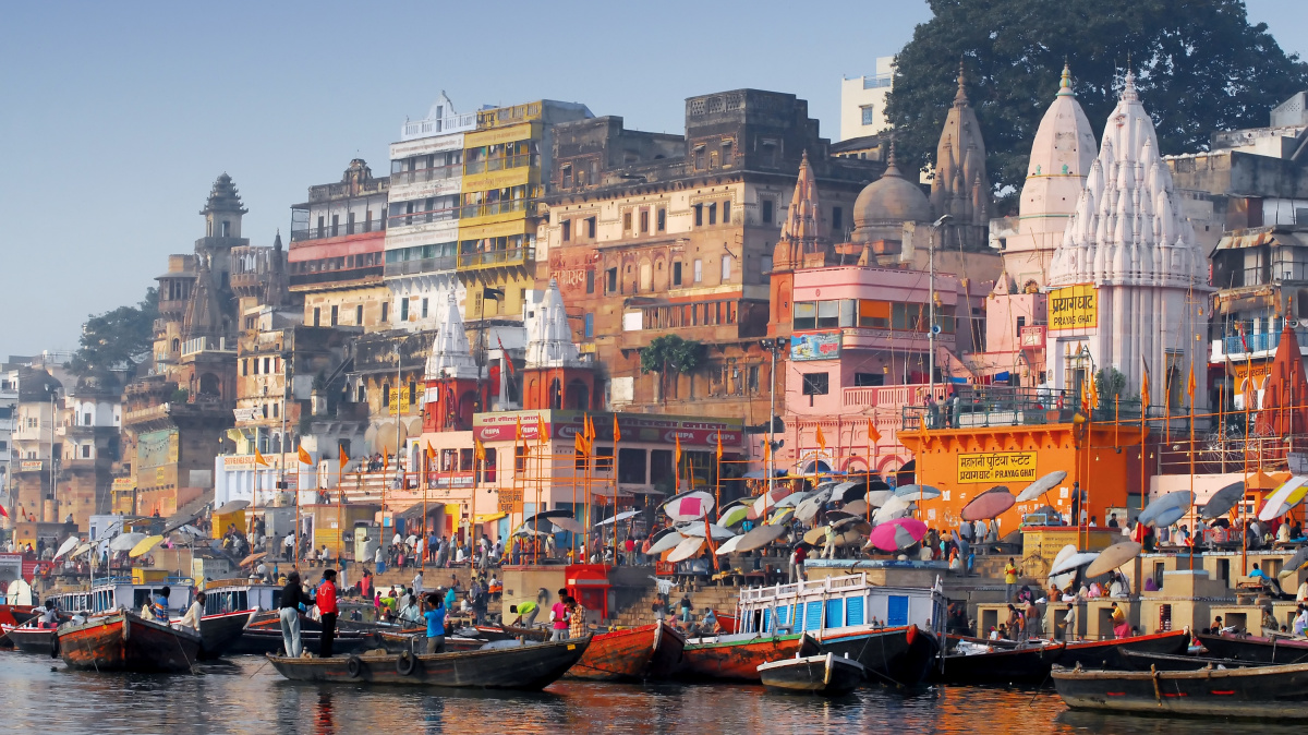 VÁRÁNASÍ, kulturní centrum Indie