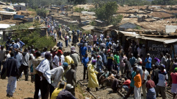 Má smysl diskutovat o chudobě v pětihvězdičkovém hotelu?