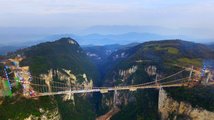 Čínské skleněné mosty