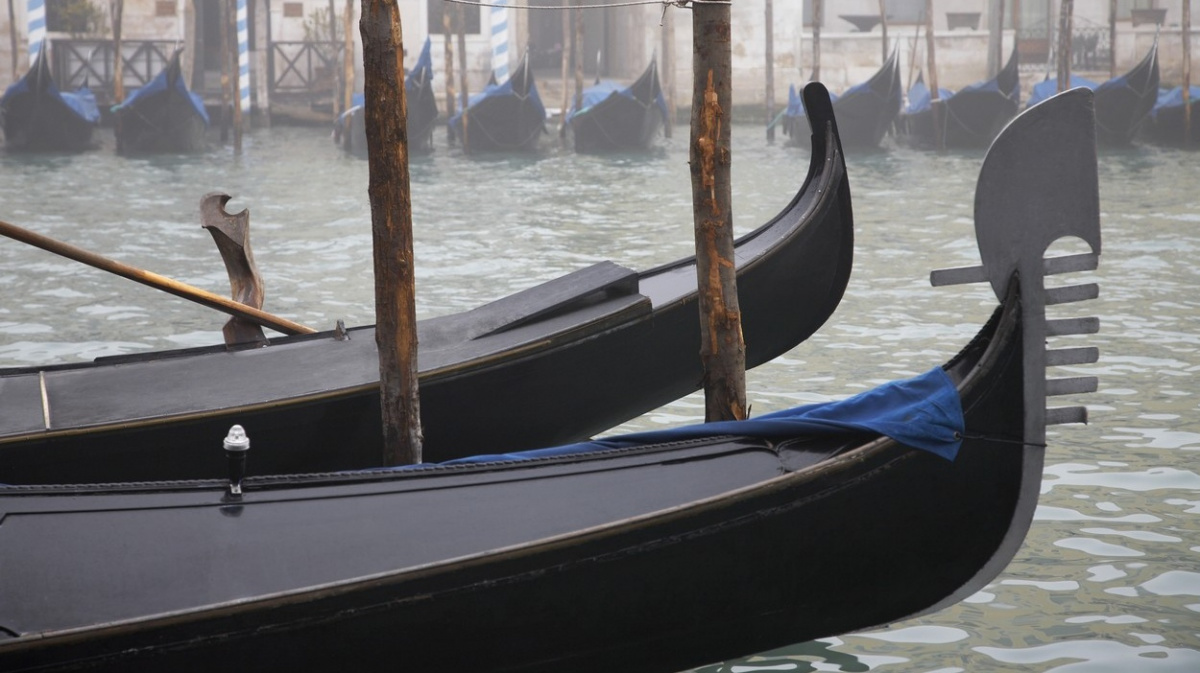 Proč jsou všechny gondoly černé