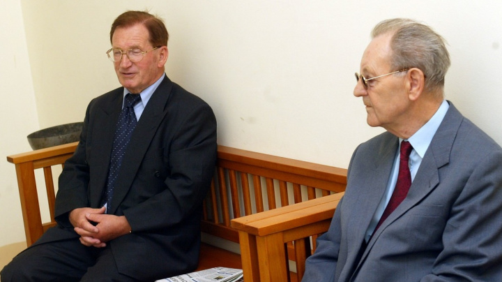 Tři skoro stoleté komunistické papaláše obvinili kvůli střelbě na hranicích