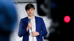 Komentář: Předem prohraná bitva neúnavného outsidera