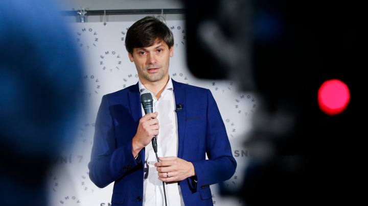 Předem prohraná bitva neúnavného outsidera