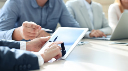 Vstupní bonus jako klíčové kritérium při volbě sázkové kanceláře