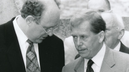 Jak brutální Marián protlačil Havla na Hrad