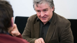 Za klimatickou kampaní je hlavně byznys, říká poslanec Dolejš