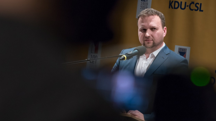 Najdou si lidovci bohatou nevěstu, nebo zůstanou na ocet?