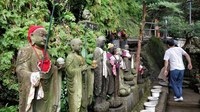 Bódhisattva Džizó patří mezi nejrozšířenější božstva japonského buddhismu