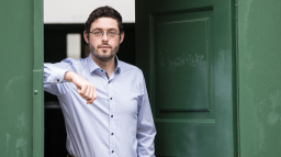 Nové jaderné bloky zaplatí stát - anebo spotřebitelé, říká expert