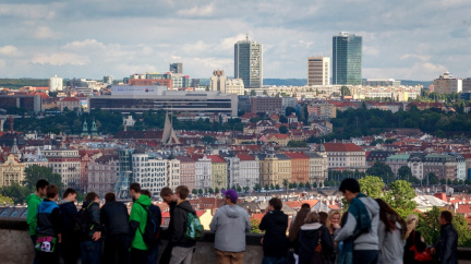 Obce u Prahy trápí velký počet nepřihlášených lidí, přicházejí tak o peníze