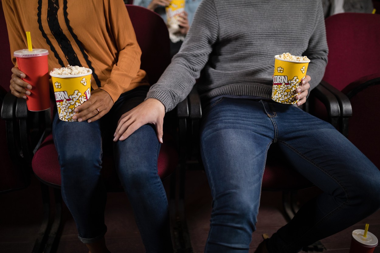 Proč se zase budeme cpát v kině popcornem