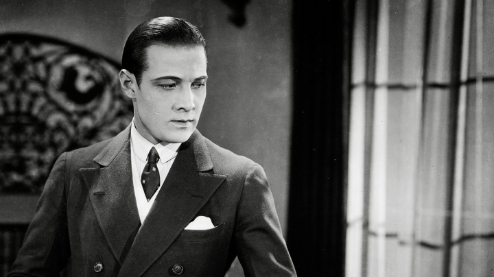 Předčasná smrt superhvězdy němého filmu